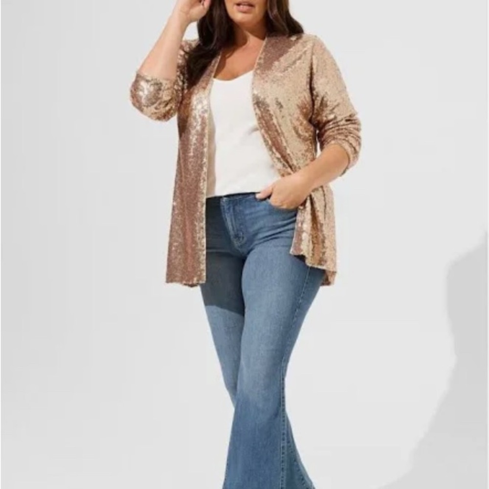 Size 3 - Torrid Stretch Champagne Sequin Jacket/Cardigan